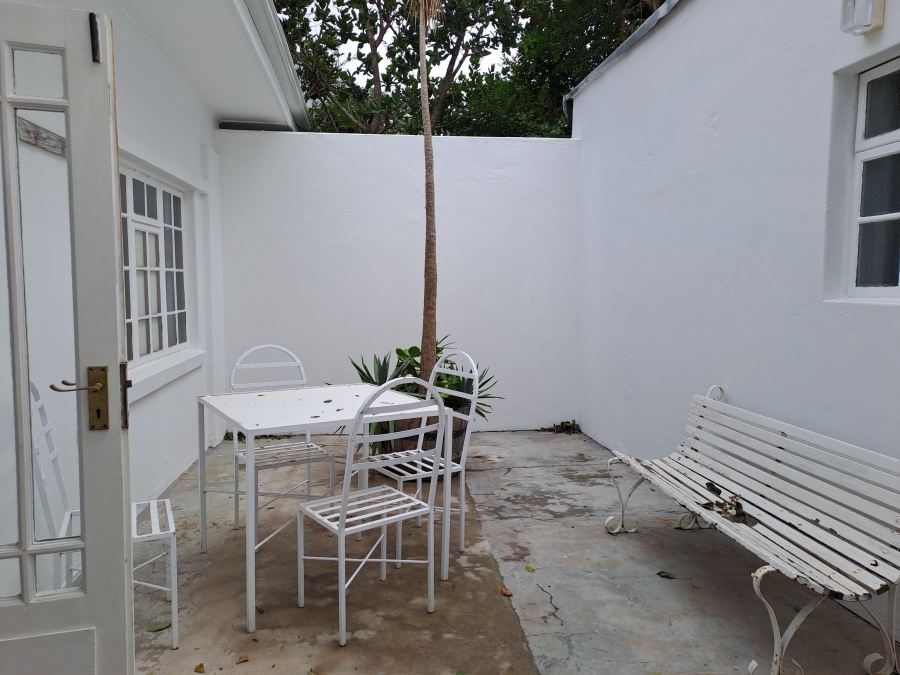 To Let 1 Bedroom Property for Rent in Golden Hill Western Cape